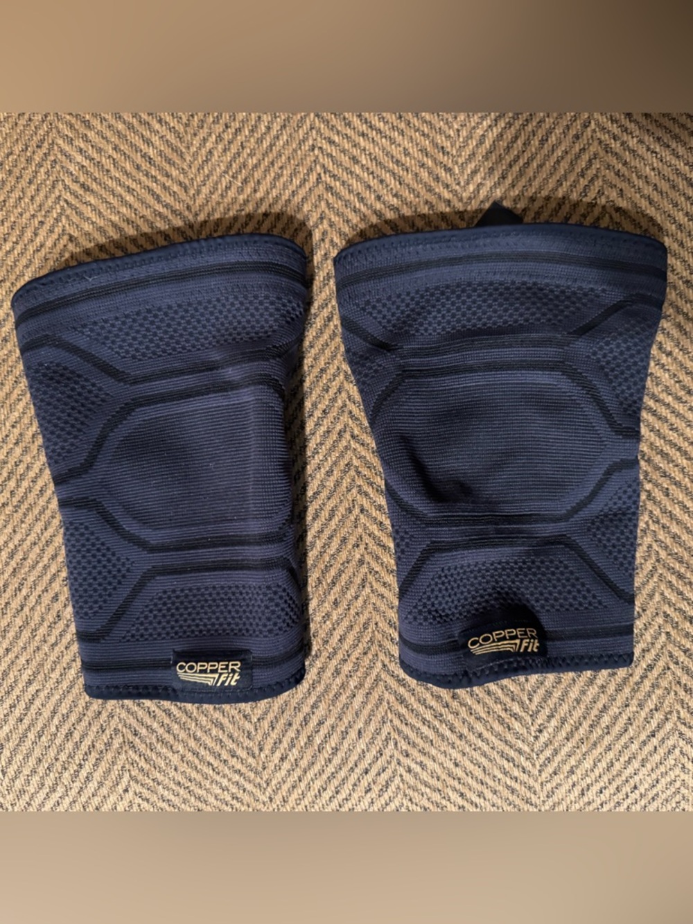 Copper Fit Men's Black Compression Knee Sleeves